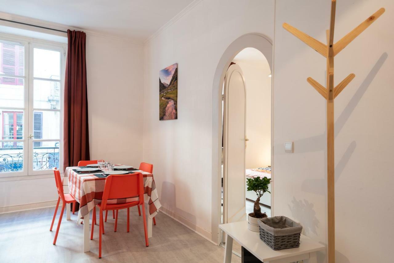 Appartement Coeur De Ville - Wifi - Lave-Seche Linge 波城 外观 照片